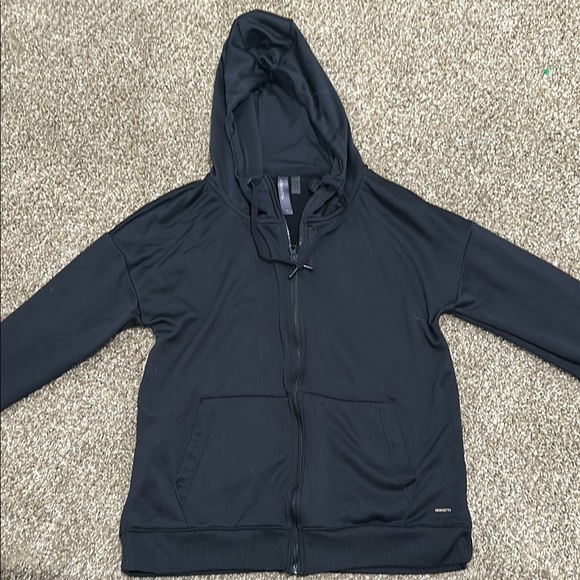 Mondetta Black Zip-Up Hoodie - Picture 1 of 3